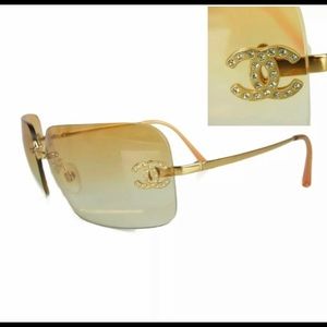 Chanel vintage sunglasses 4017